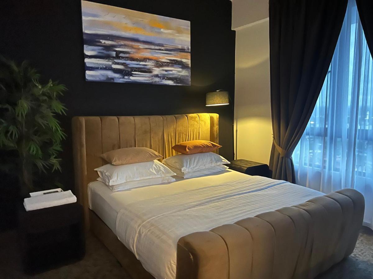 Troika Residency Kota Bharu By The Stay Homestay 1 Eksteriør billede